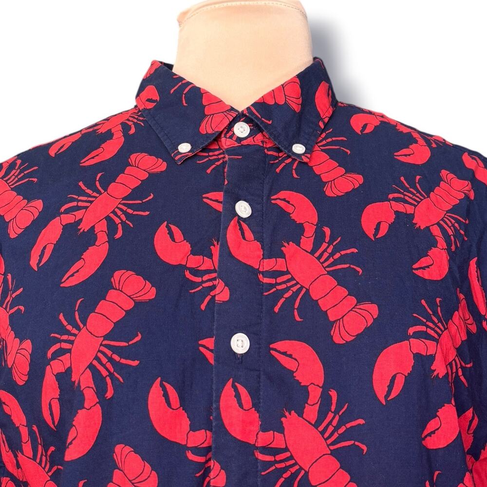 Old Navy Lobster Print Shirt Slim Fit Built Button Up Coastal Nautical Preppy